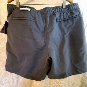 PERRY ELLIS BNWT XL Stretch Charcoal Chinos 7'' Shorts